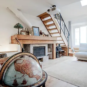 House Of Dreams Apartment