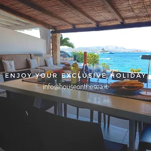 https://house-on-the-sea.in-sardinia.net