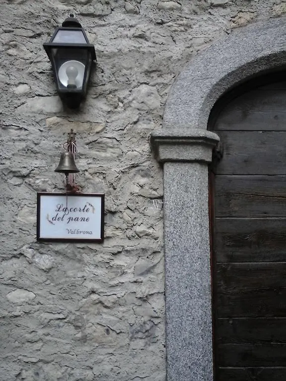 La Corte Del Pane Apartment Valbrona Holiday home